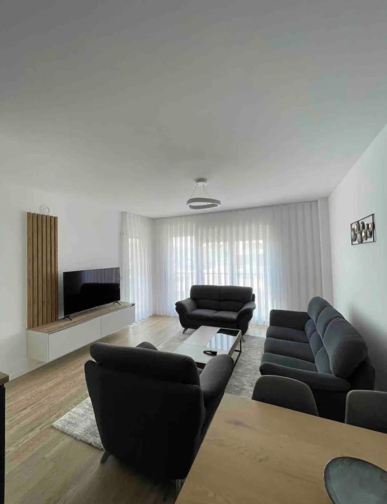 Airstay Pristina Exterior foto